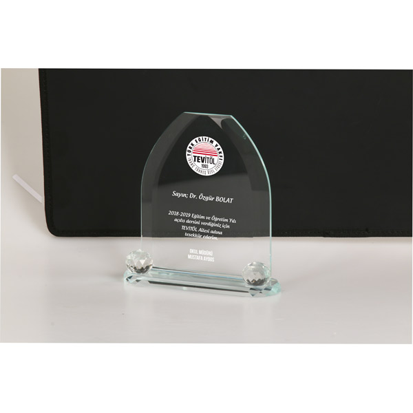 RD-25380 Kristal Plaket 18,5x18,5 cm RD-25380 Kristal Plaket 18,5x18,5 cm